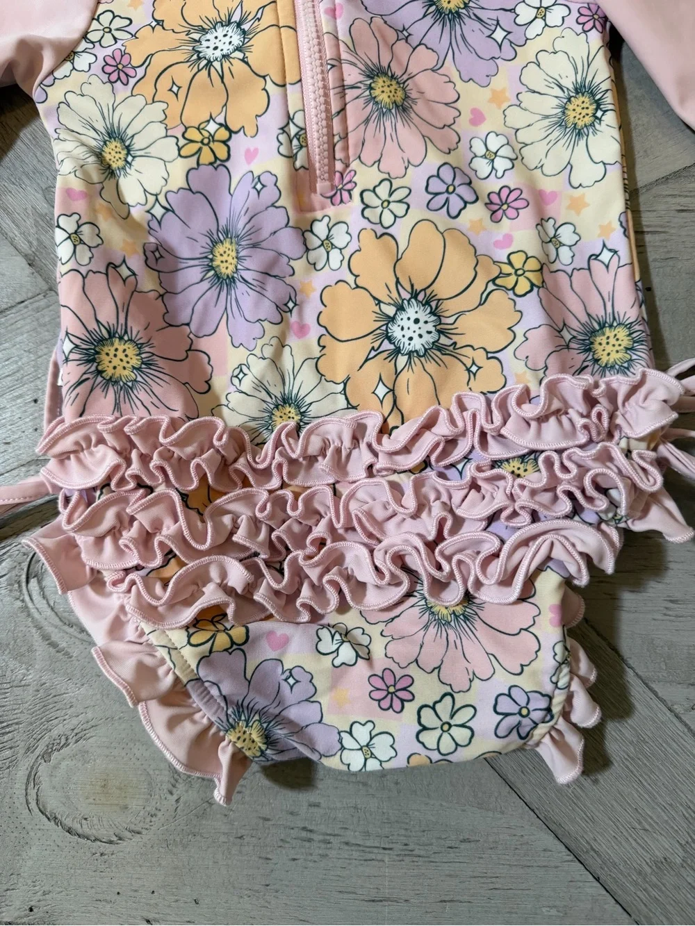 Caden Lane Pink Retro Floral Long-Sleeve One-Piece zip up ruffle butt 12-18m GUC